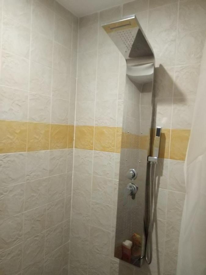 הוטוויל-לומפן Studio Independant 40M² Avec Jardin Prive מראה חיצוני תמונה